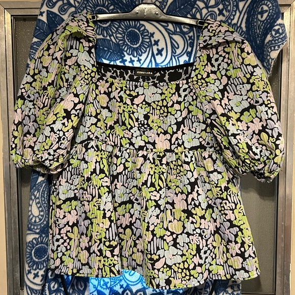 Stine Goya Floral Puff Sleeve Top - Picture 1 of 6